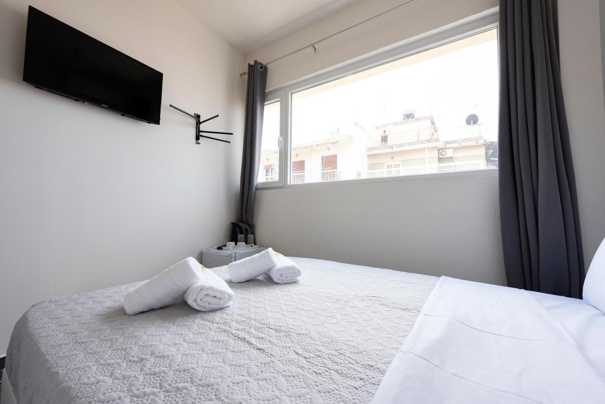 Liberal Mini Rooms & Suites Atenas Exterior foto