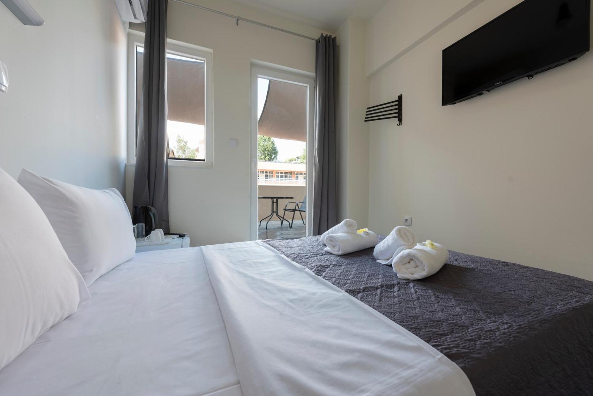 Liberal Mini Rooms & Suites Atenas Exterior foto